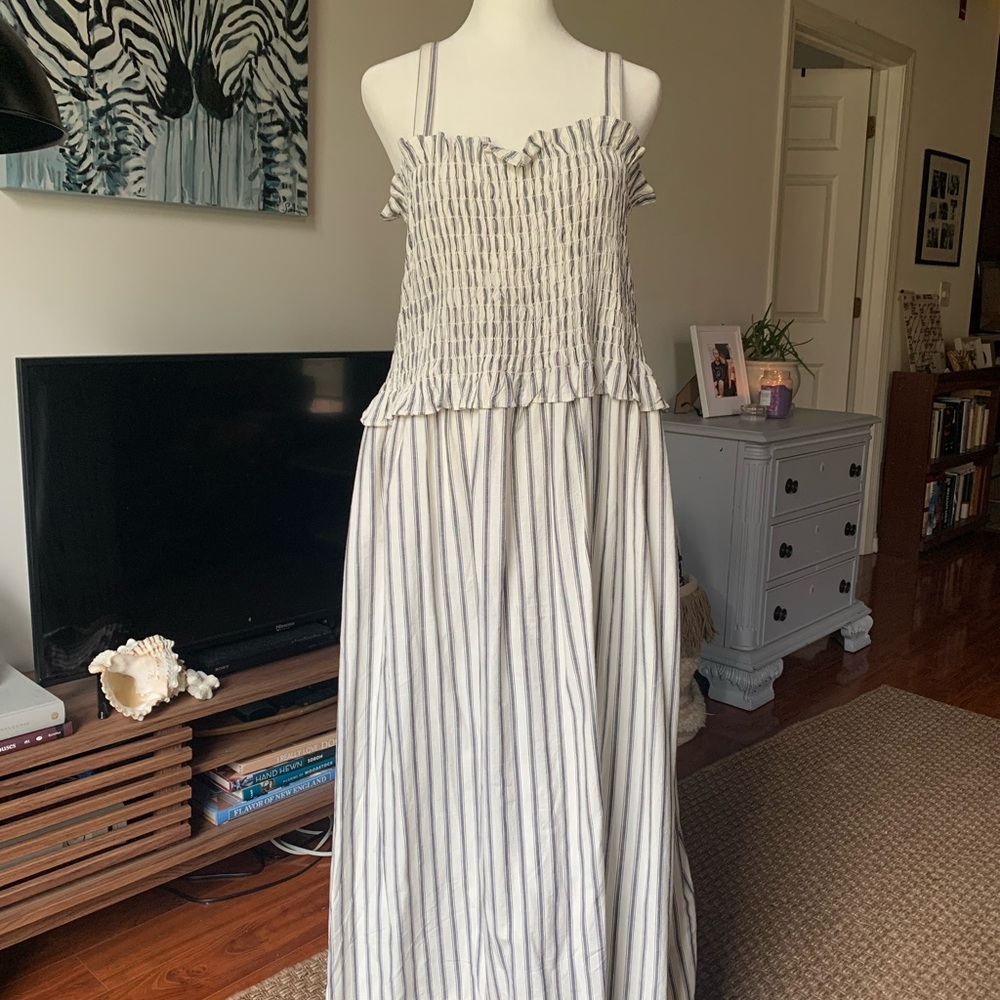 Universal Thread Striped Maxi Dress in Ivory and Navy